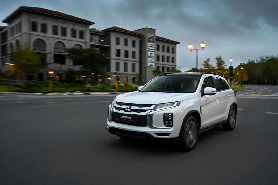  Mitsubishi ASX 2020 года  (ZA) (фото 8 из 20)